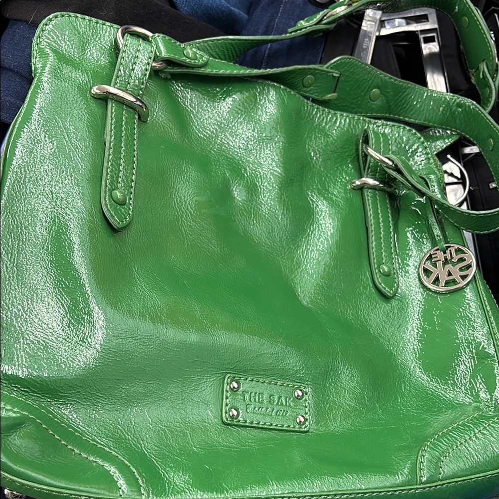 The Sak Green Shoulder Bag with Slouchy Shape and Zipper Closure